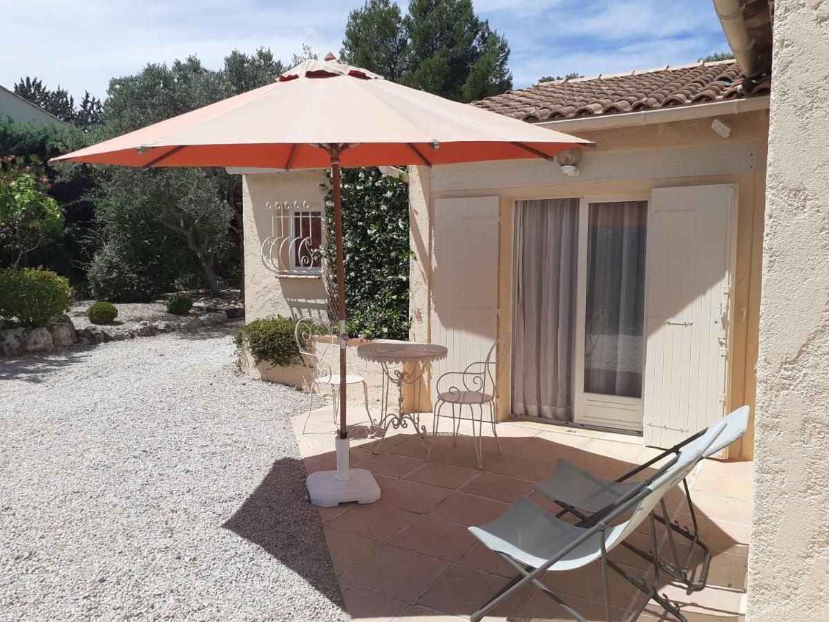 Gite Provencal Independant Avec Piscine Chauffee : Le Suy Bien Flayosc Exterior foto