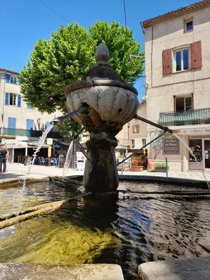 Gite Provencal Independant Avec Piscine Chauffee : Le Suy Bien Flayosc Exterior foto